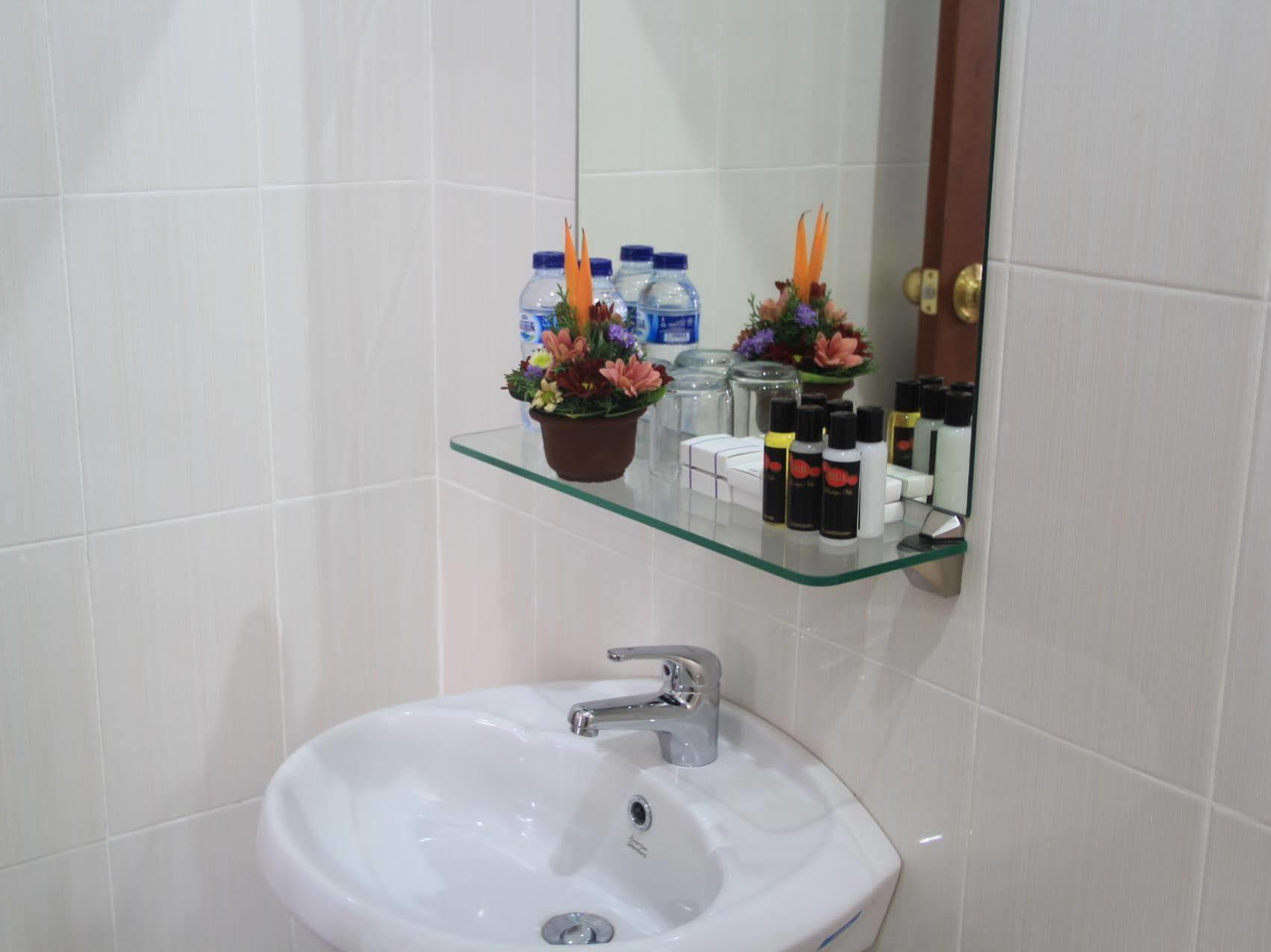 Anggie Stay Kerobokan  Exterior photo