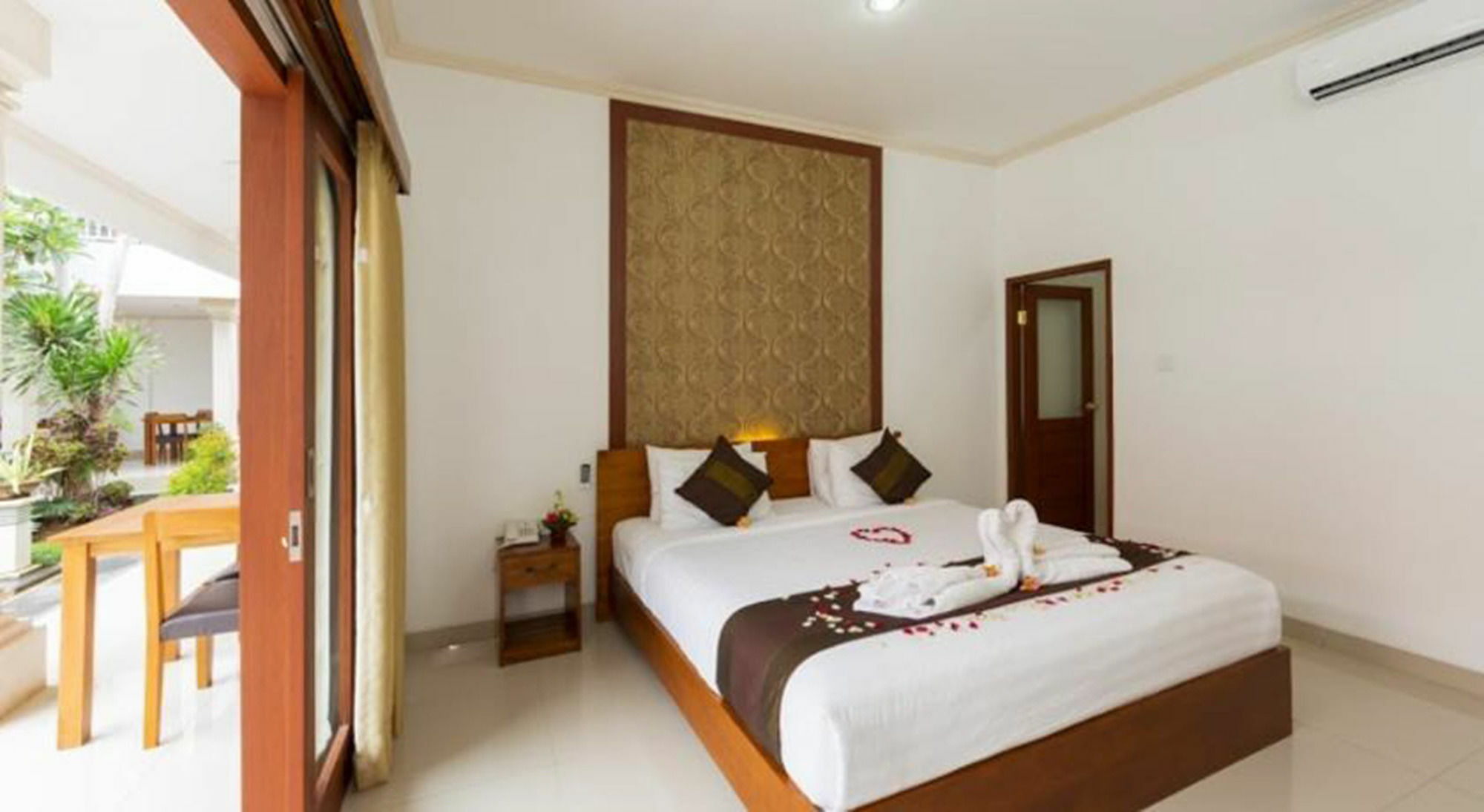 Anggie Stay Kerobokan  Exterior photo